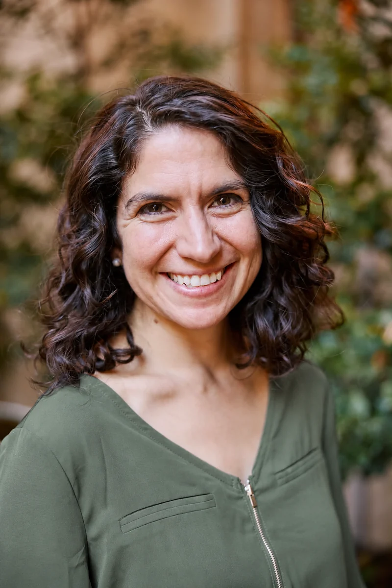 Justine Hayes, bioenergetic testing practitioner